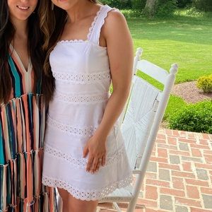 Size 4 white Gianni Bini Dress